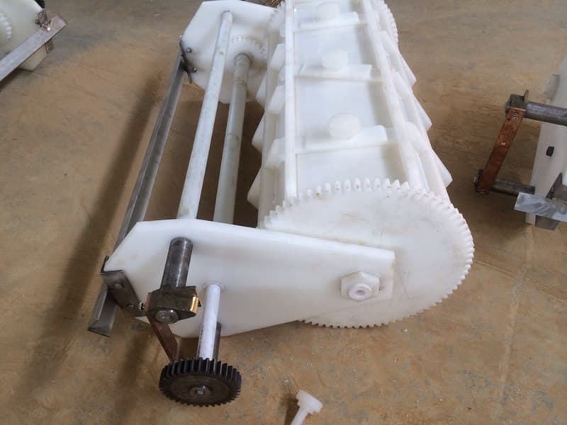 Gantry barrel plating equipment